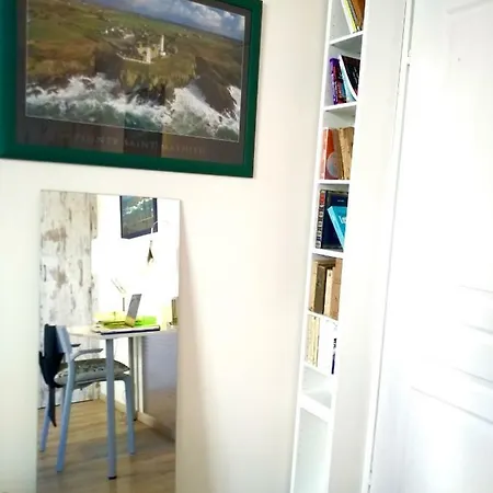 Apartment 55 Sqm New Top Center, Quiet And Cozy *